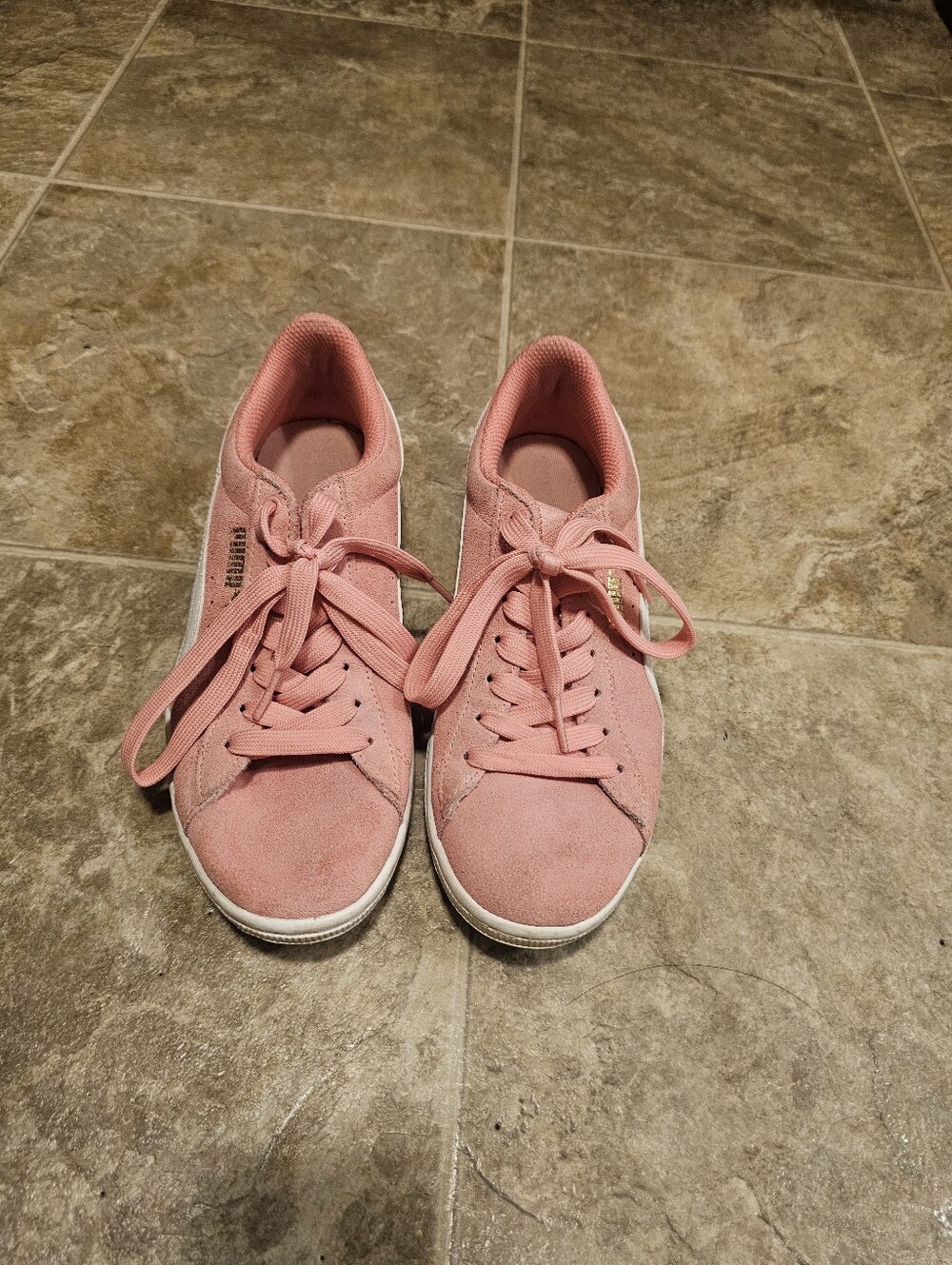 Puma Pink Suede Lace-Up Women's Sneakers Size 7.5